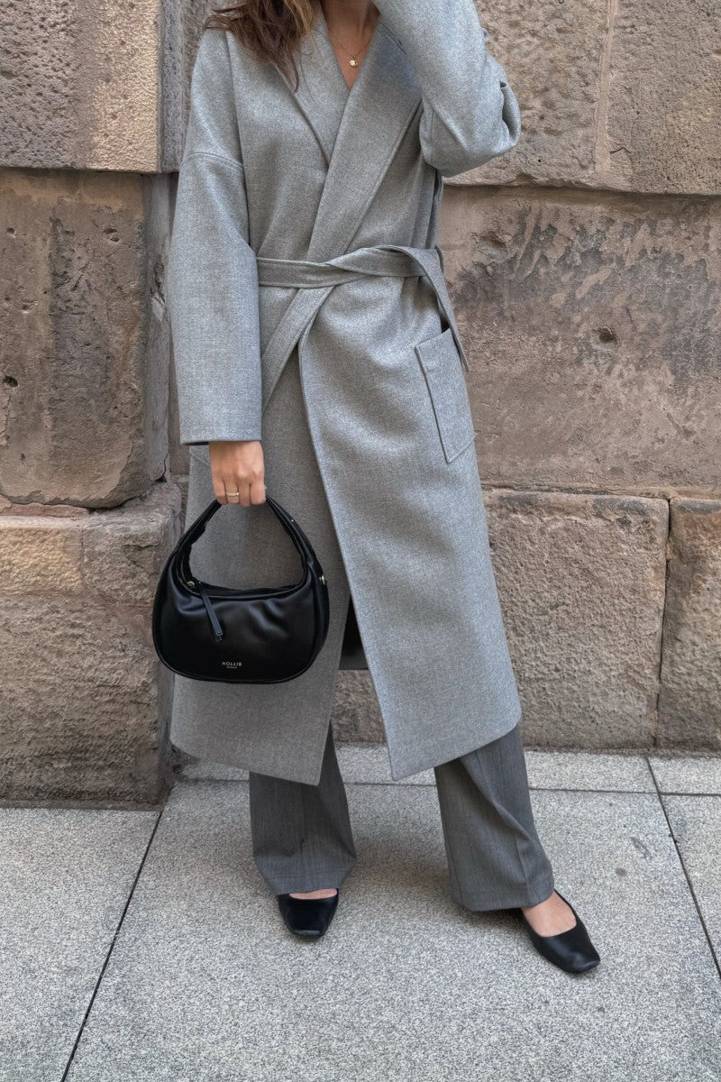 Płaszcz o kroju szlafrokowym z przeszyciami szary