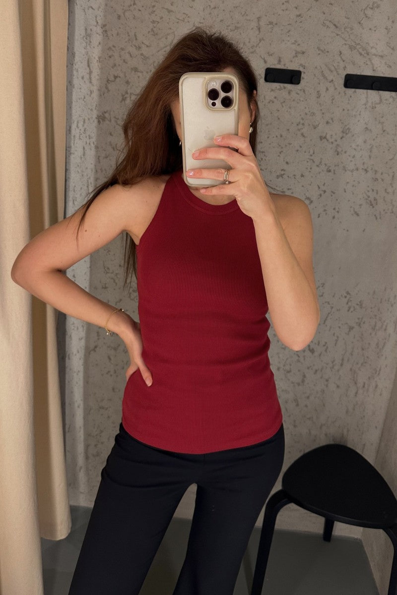 Ribbed halter neck top in cherry