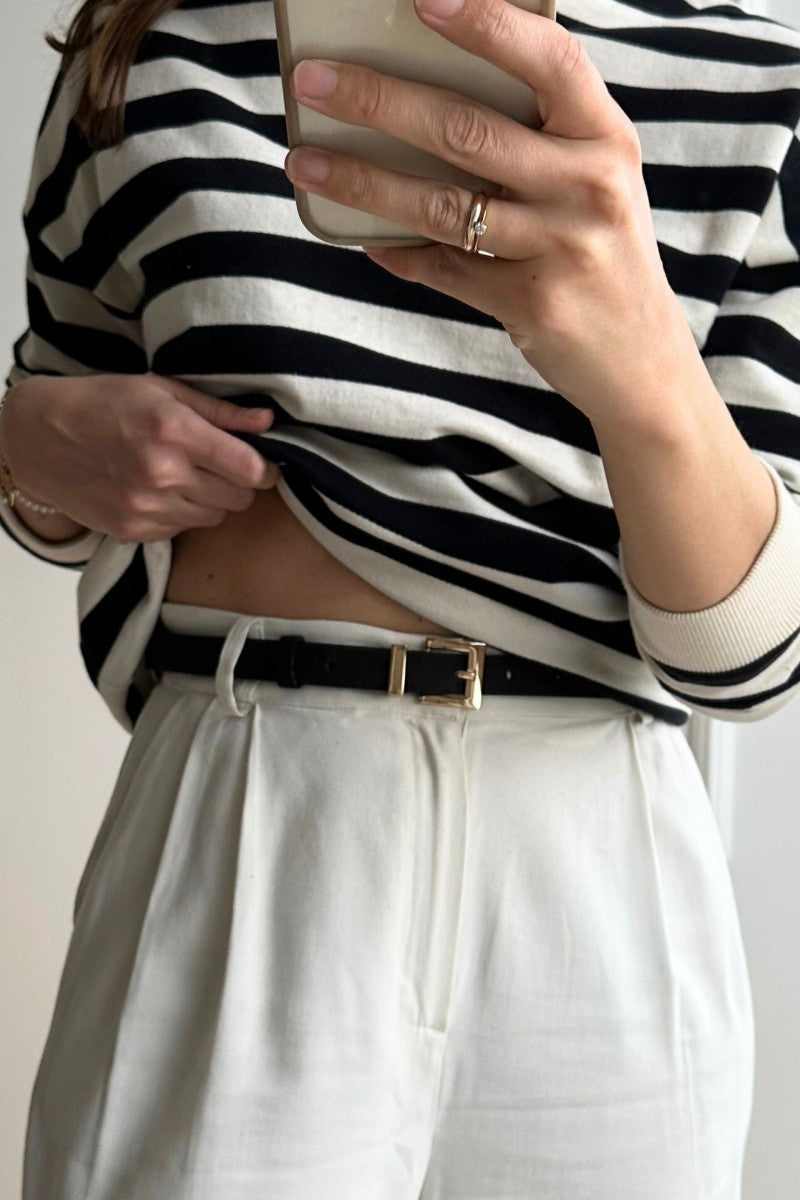 Zamszowy pasek 2 cm z kwadratową klamrą złoty