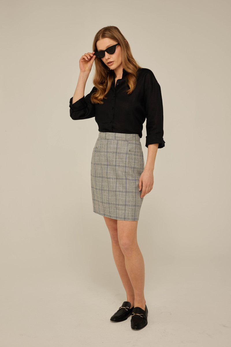 Spódnica z kieszeniami szara