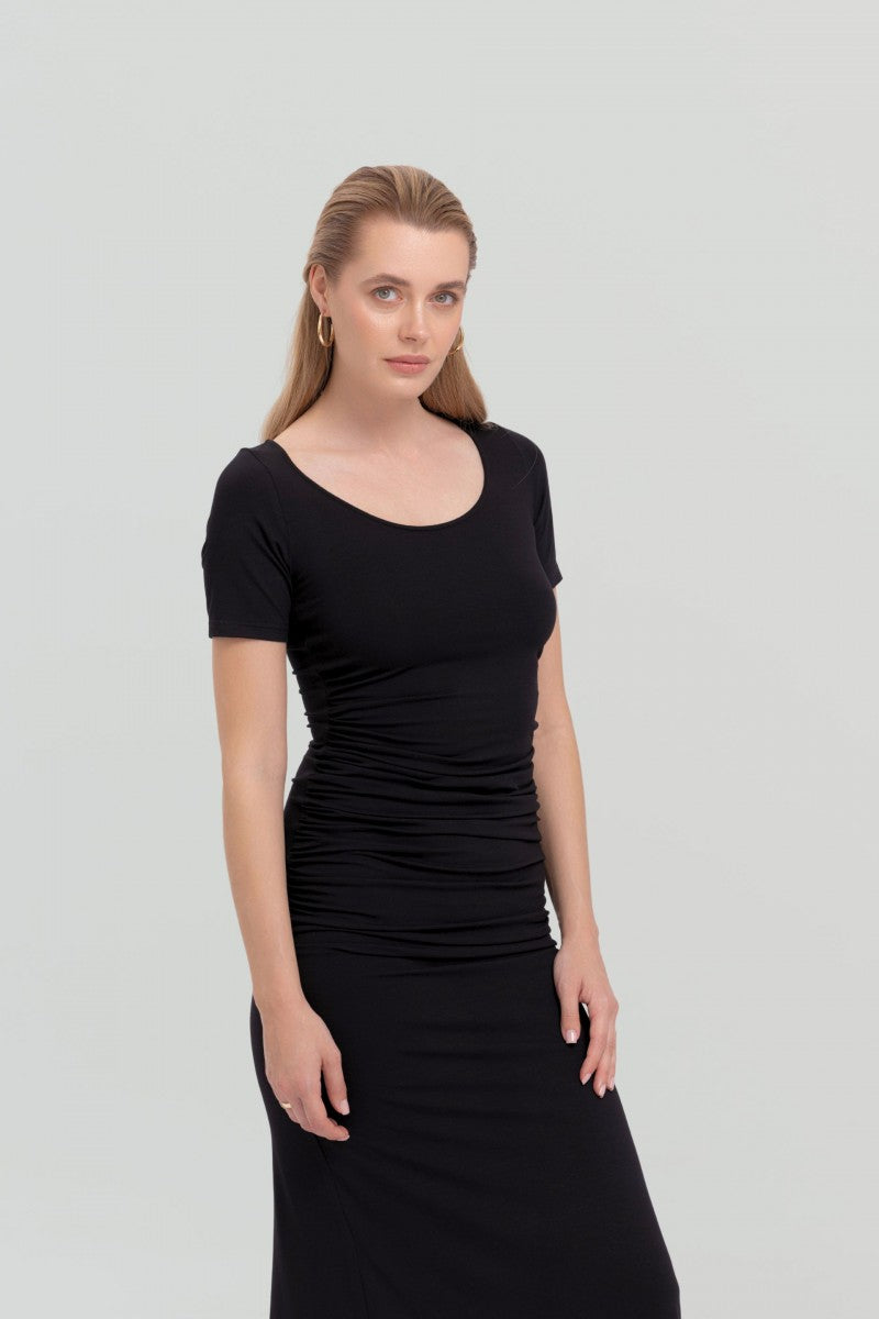 Sukienka midi z drapowaniem czarna