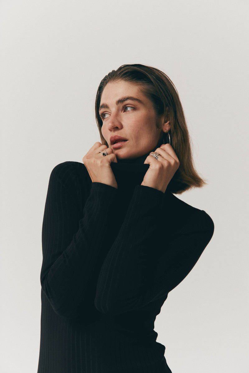 Ribbed cotton turtleneck mini dress, black