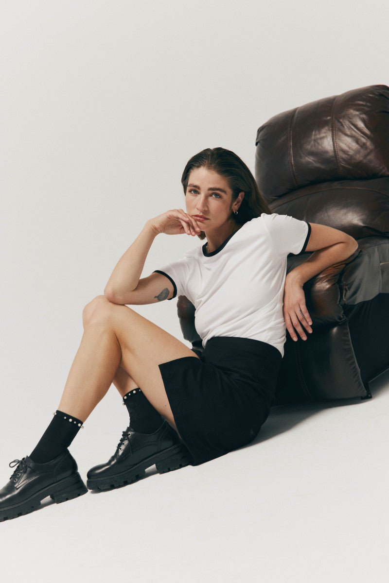 T-shirt with white piping