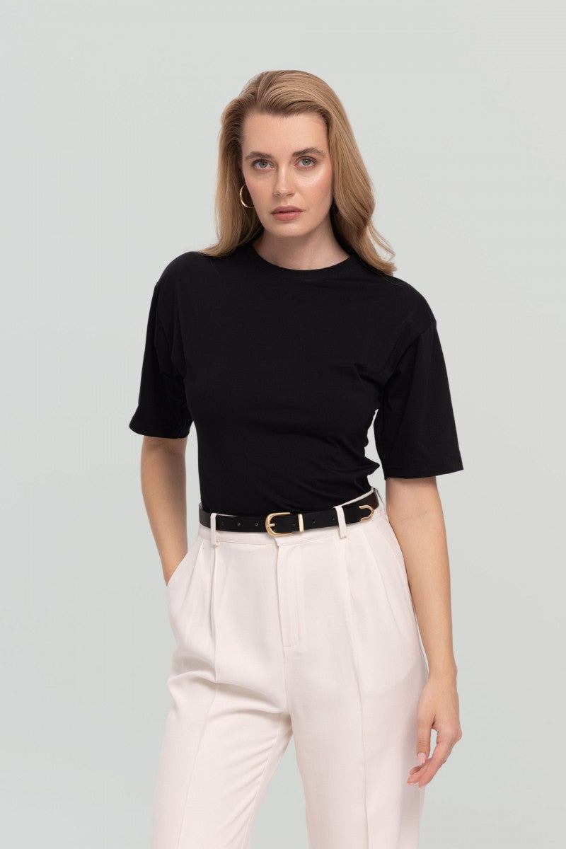 T-shirt z taliowaniem czarny