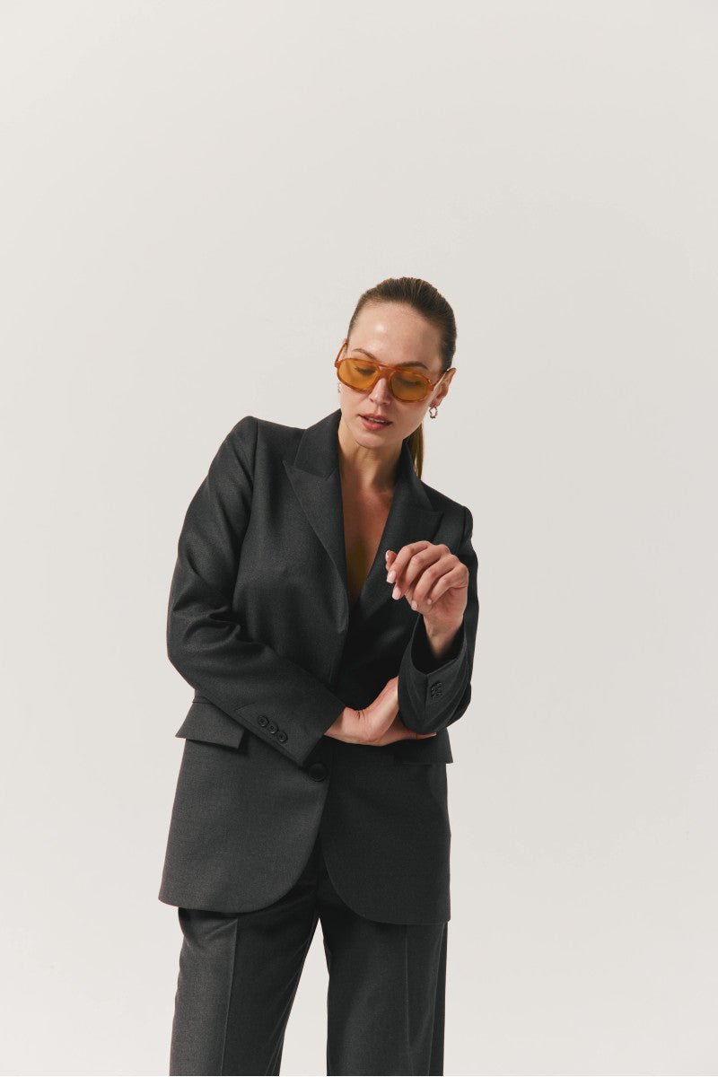 Two-button wool jacket with anthracite silk