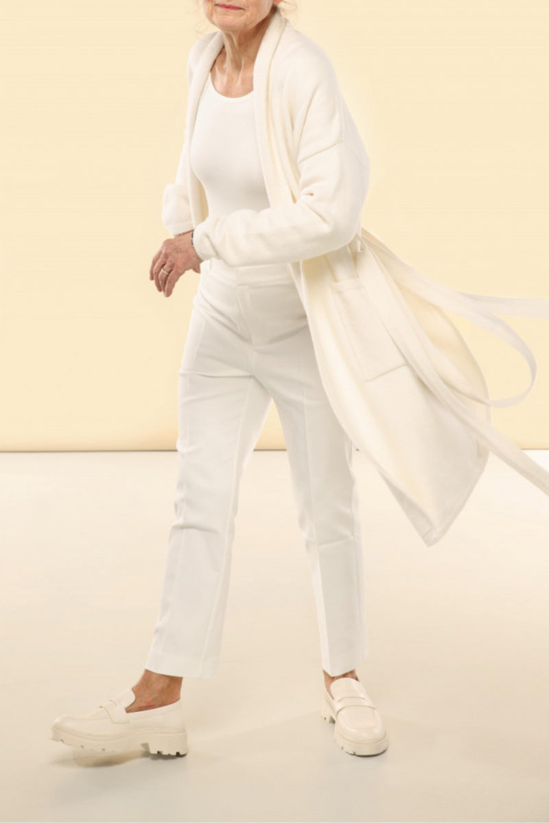 Long woolen cream cardigan